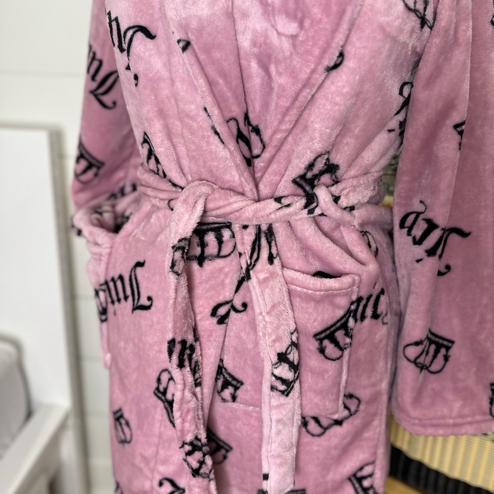 Juicy couture velour pink mauve lavender robe lush luxe intimate gift - Picture 5 of 10
